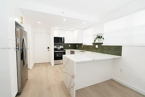 3052 SW 27th Ave #102 Photo 1 3052 SW 27th Ave #102 Photo 1
