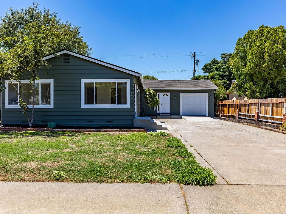 1st image of 808 Helen Way