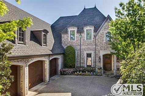 2nd image of 5652 Fairfax Dr