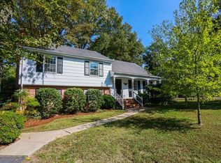 1517 Lauderdale Dr, Henrico, VA 23238
