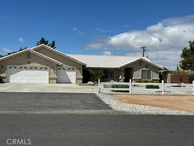13784 Cronese Rd, Apple Valley, CA, 92307