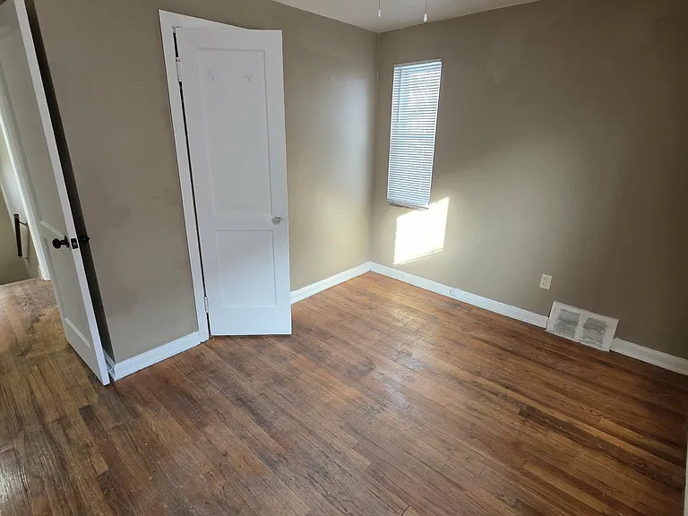 16198 Ilene St — Photo 14