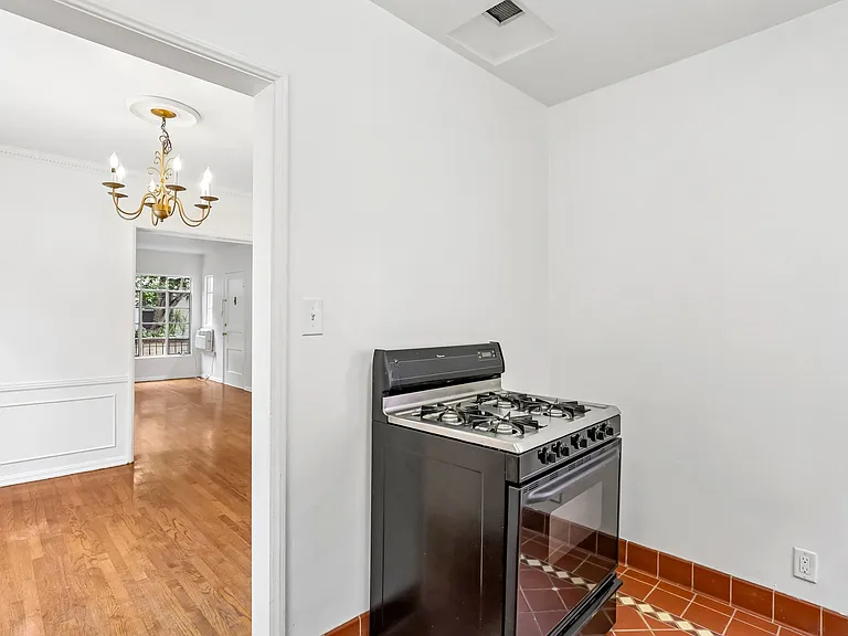 5709 W Olympic Blvd #5709 — Photo 9