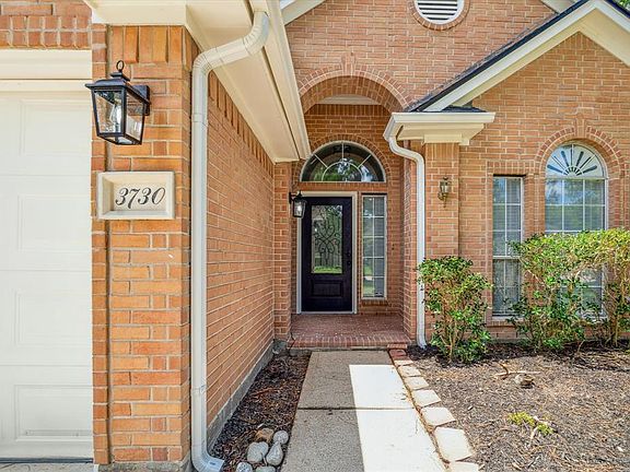 3rd image of 3730 Sunset Meadows Drive