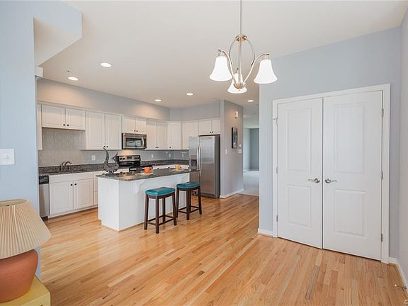4th image of 3930 Village Townes Walk