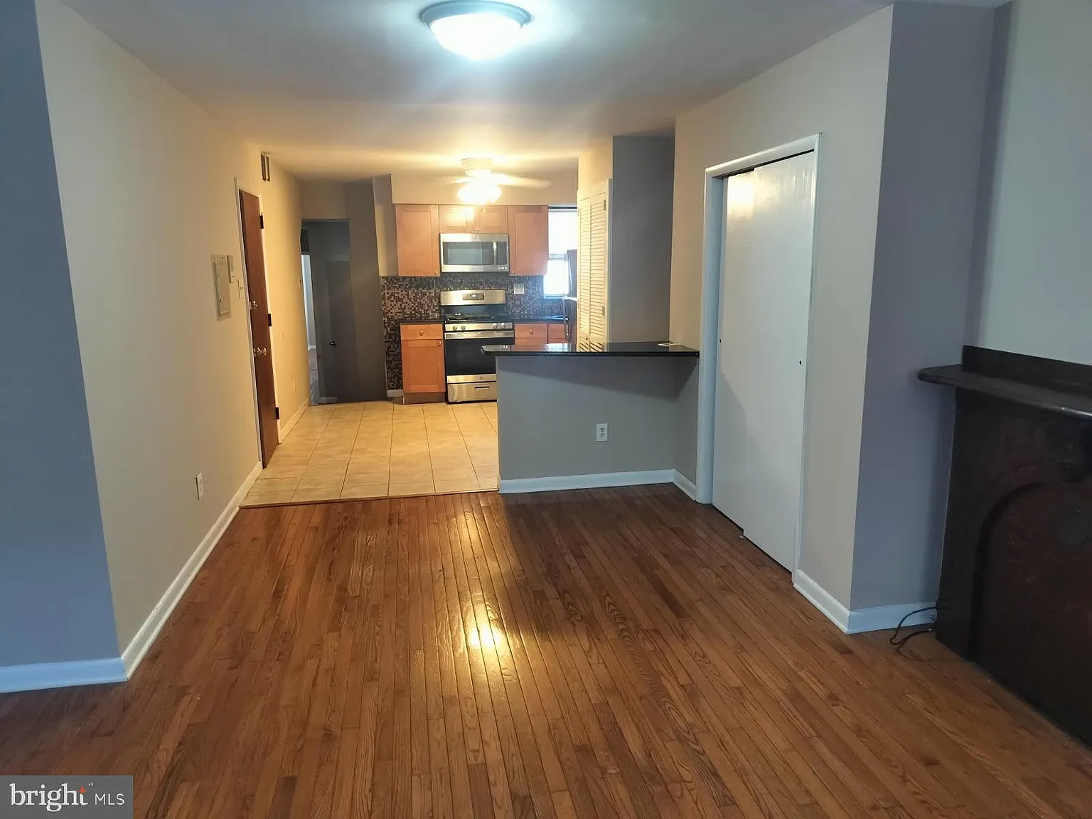 2 bed, 2484 sqft, $1,800 — Photo 1