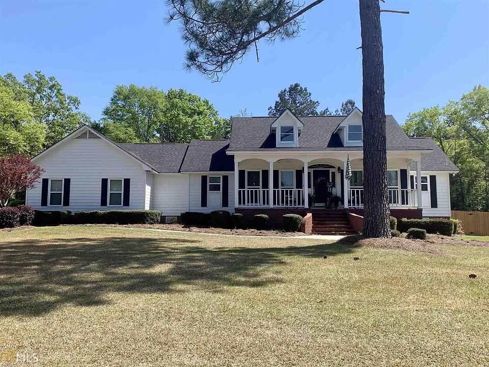 1st image of 114 Cedar Creek Dr