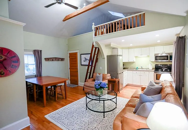 10 Holbrook St #11 — Photo 8