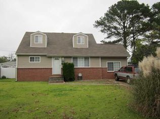 4752 Deerfield Ln, Virginia Beach, VA 23455