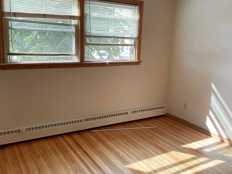 Dunlap Apartments — Photo 43