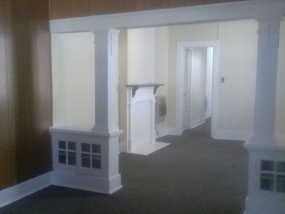 5th image of 8122 Forshey St