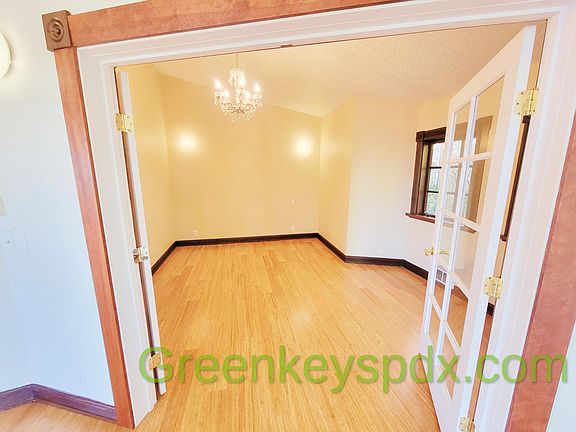 Bedroom #1