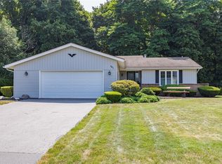 441 Marblehead Dr, Rochester, NY 14615
