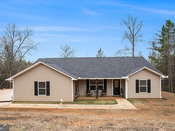 606 Cypress Dr, Mount Airy, GA 30563