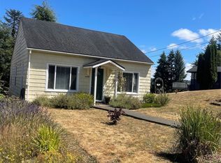 1143 Ballentine St, Raymond, WA 98577