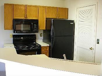4th image of 7934 Calvary Ct #141