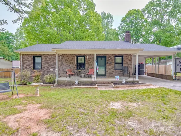 335 Linda St, Salisbury, NC 28146