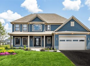 1504 Osburn Ln, Farmington, NY 14425