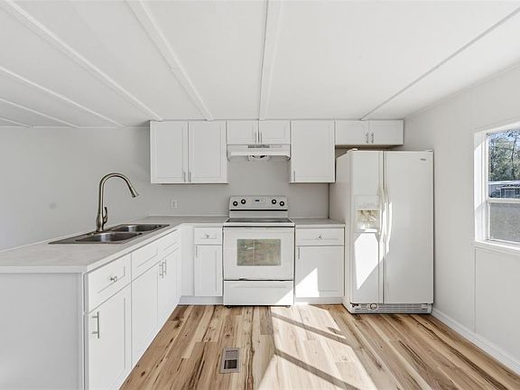 3rd image of 8035 W ROSELLA COURT