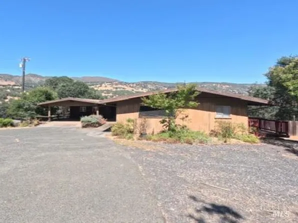 321 Sanel Dr, Ukiah, CA 95482