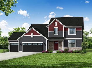 2702 Mapleton AVENUE, East Troy, WI 53120