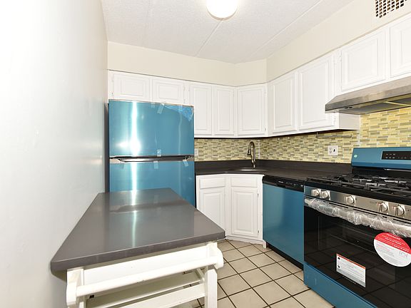 2nd image of 6623 242nd St #2A