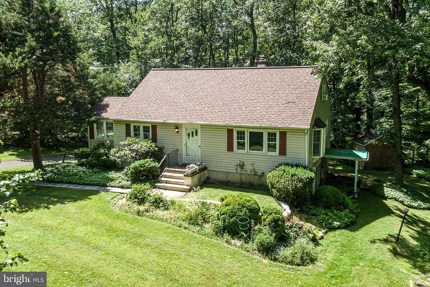 3628 Edencroft Rd photo 1