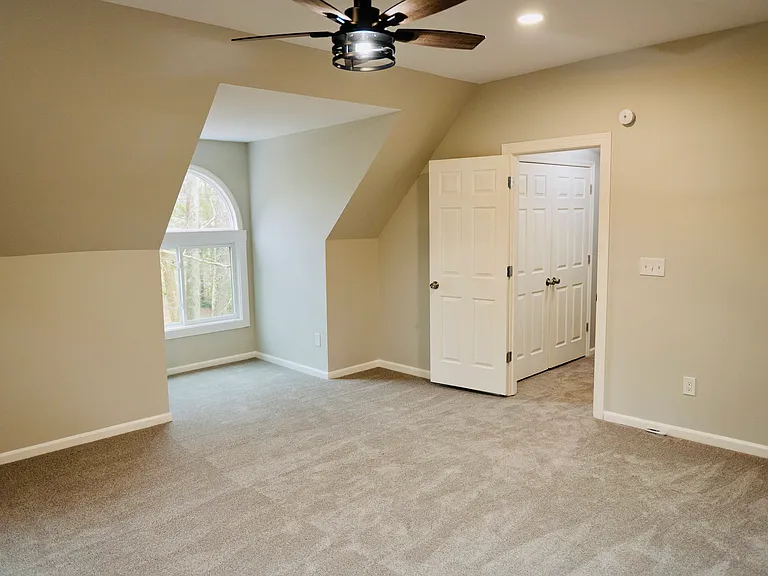 6001 Brown Swiss Way — Photo 8