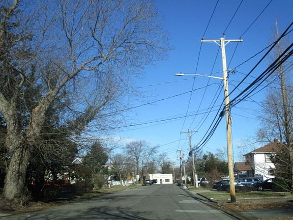 4th image of 43 Baylawn Ave #43A