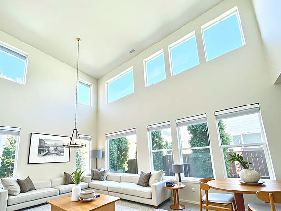 2nd image of 2378 NE 13th Way