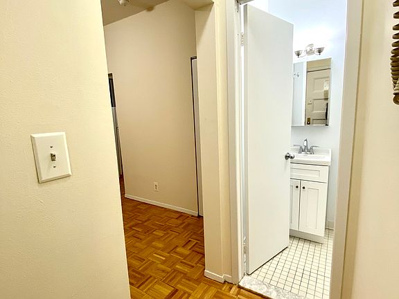 4th image of 542 E 79th St APT 5K