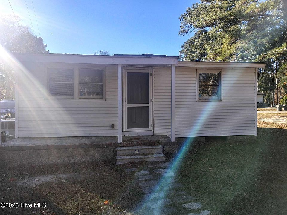 1st image of 313 Jacobs Street