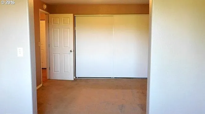 380 Corona Loop Rd — Photo 9