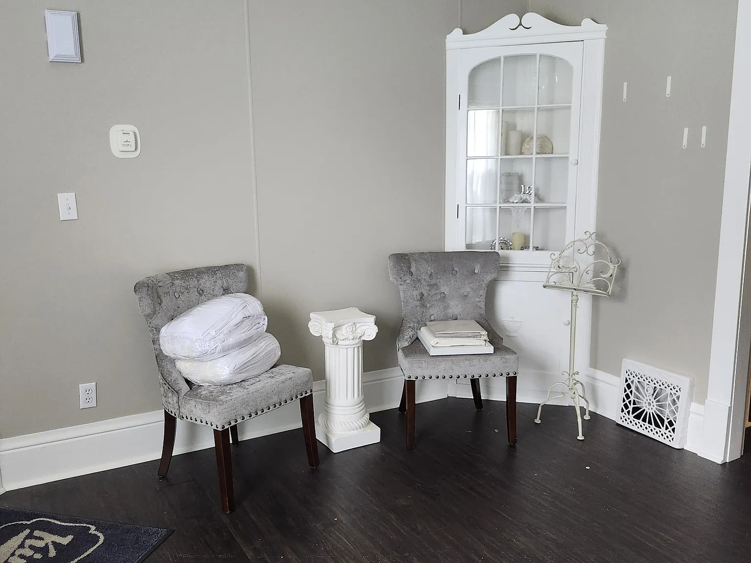 Studio, 400 sqft, $500 — Photo 3