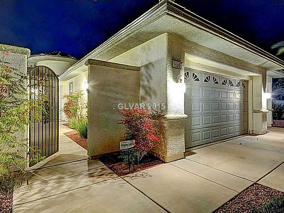 3rd image of 1520 Tumbleweed Dr