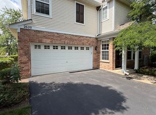 2620 Williamsburg Dr, Algonquin, IL 60102