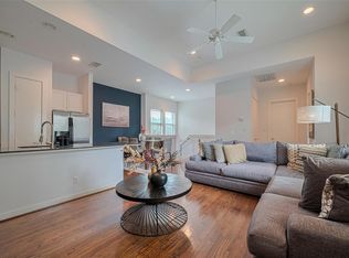 1140 Patterson St, Houston, TX 77007