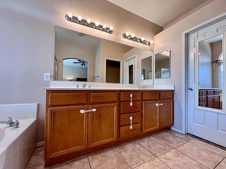 37961 Veranda Way — Photo 26