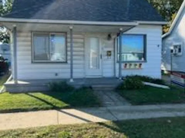24835 Brittany Ave, Eastpointe, MI 48021