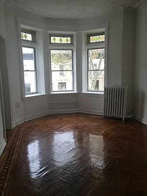 Rented by Heights Realty Advisors | media 2