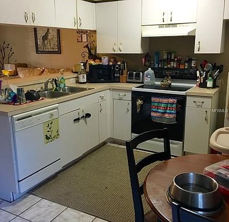3rd image of 12402 Lakeview Dr