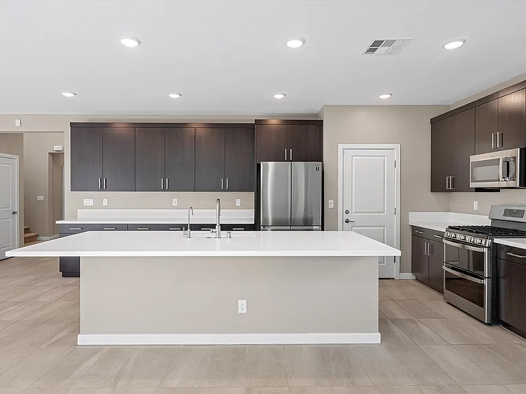 537 Monarch Ridge Ct — Photo 8