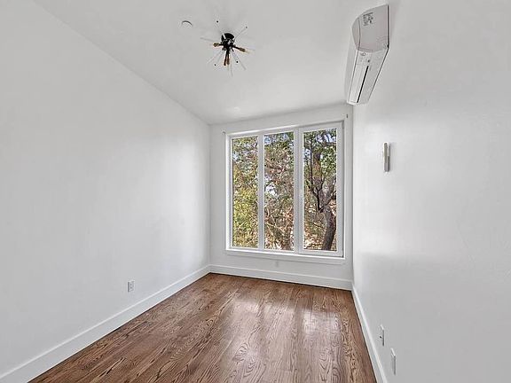 4th image of 315 Bushwick Ave #4A