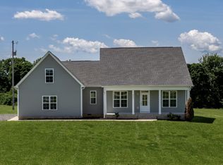 8633 Highway 52, Portland, TN 37148