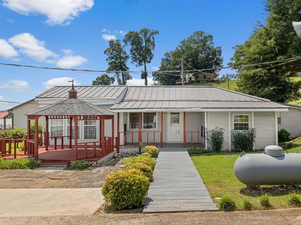 420 Point Rd, Muscle Shoals, AL 35661