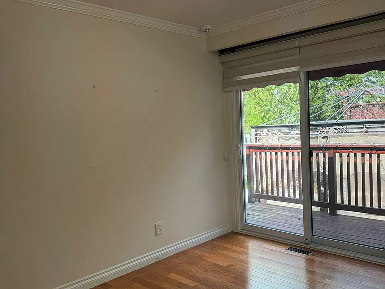 3252 Flanagan Cres — Photo 28