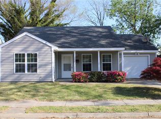 3204 Gwin St, Portsmouth, VA 23704