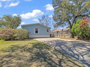 1715 Spanish Cove Dr S, Lillian, AL 36549