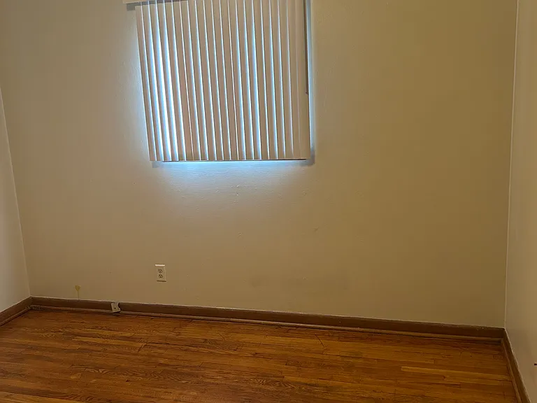 426 Rushmore Ln #2 — Photo 16