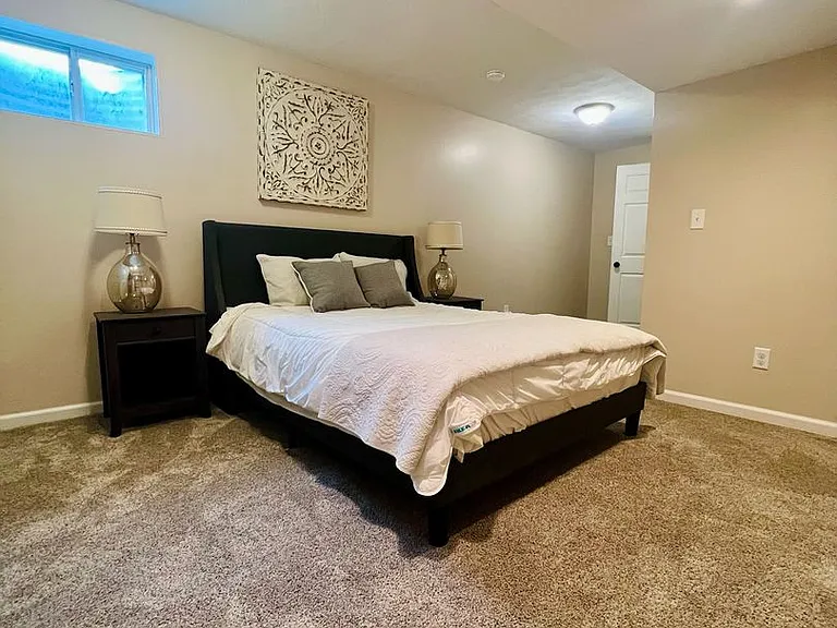 2737 Barnhill Ct — Photo 38